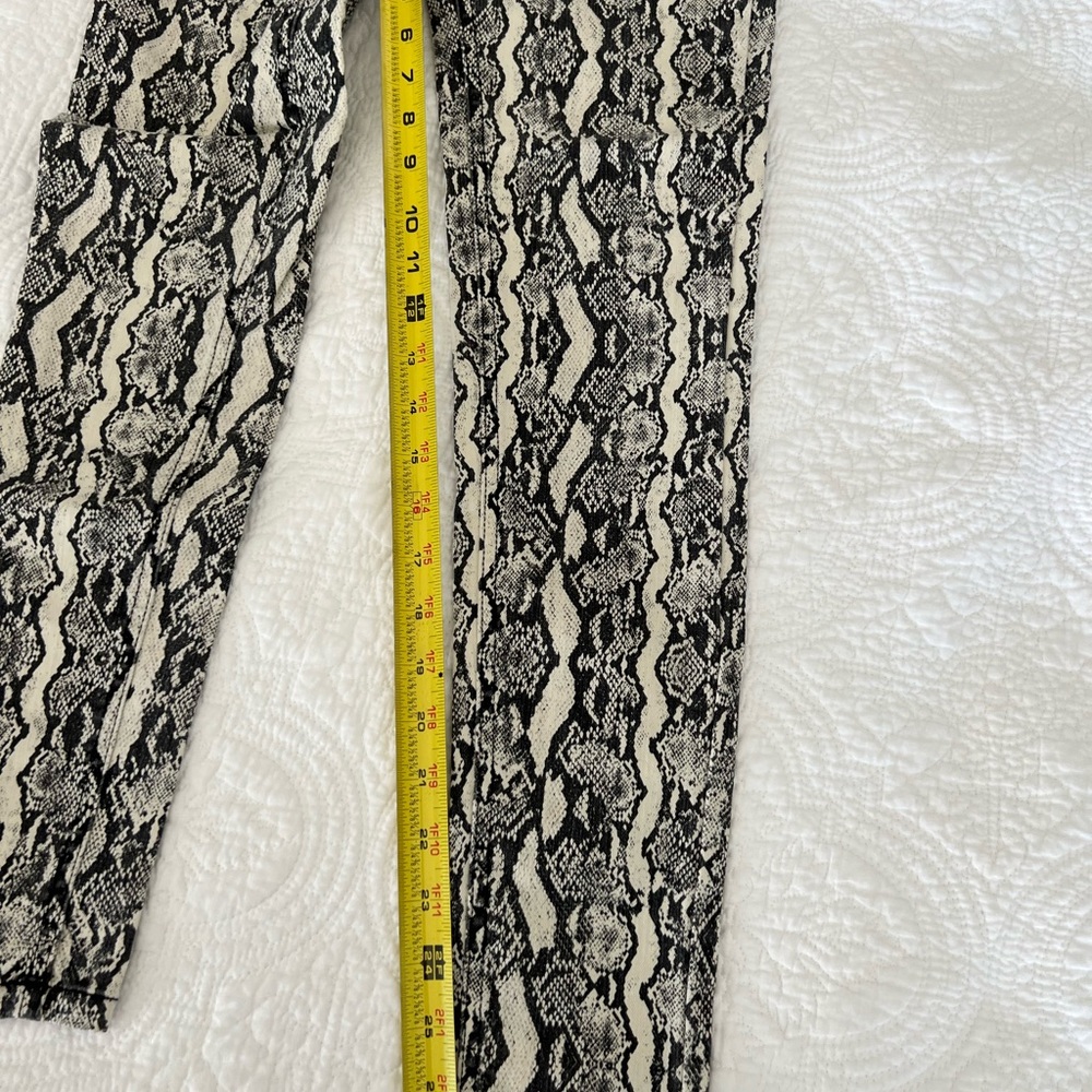 Wild Fable Stretch Pants~ - Picture 2 of 5
